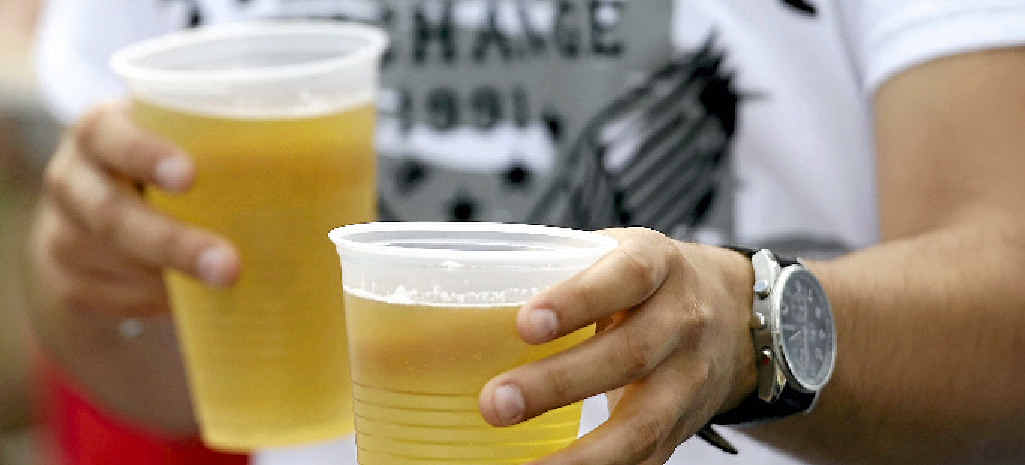 RETHINK THE DRINK: If we’re going to consume alcohol, aren’t we better off leaving it to our most experienced poison remover? Trust me. He’ll de-liver. RETHINK THE DRINK: If we’re going to consume alcohol, aren’t we better off leaving it to our most experienced poison remover? Trust me. He’ll de-liver.